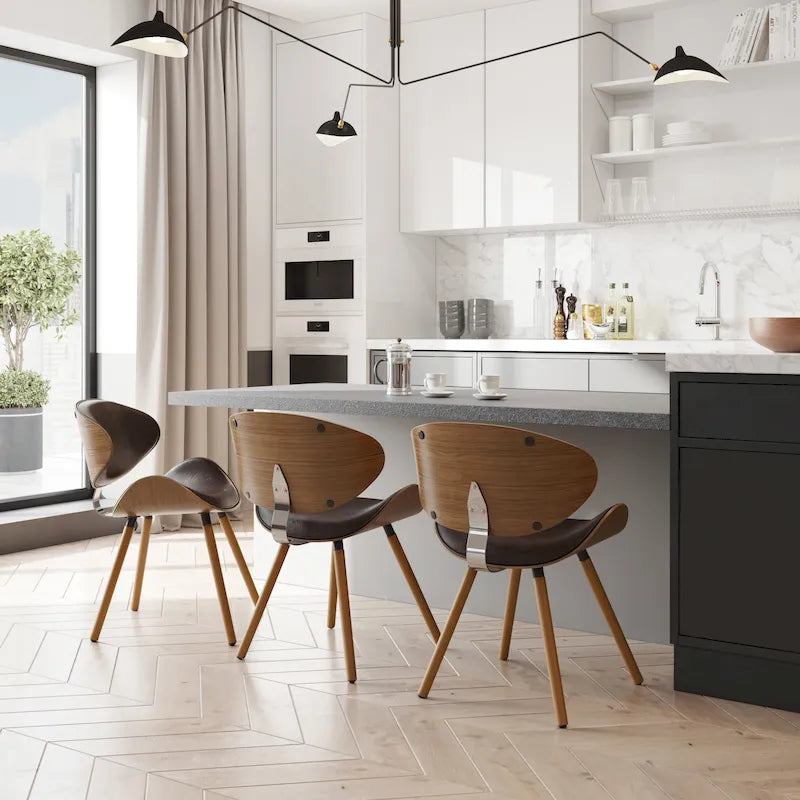 Mid-Century Modern Esszimmerstuhl mit geschwungener, gepolsterter Rückenlehne